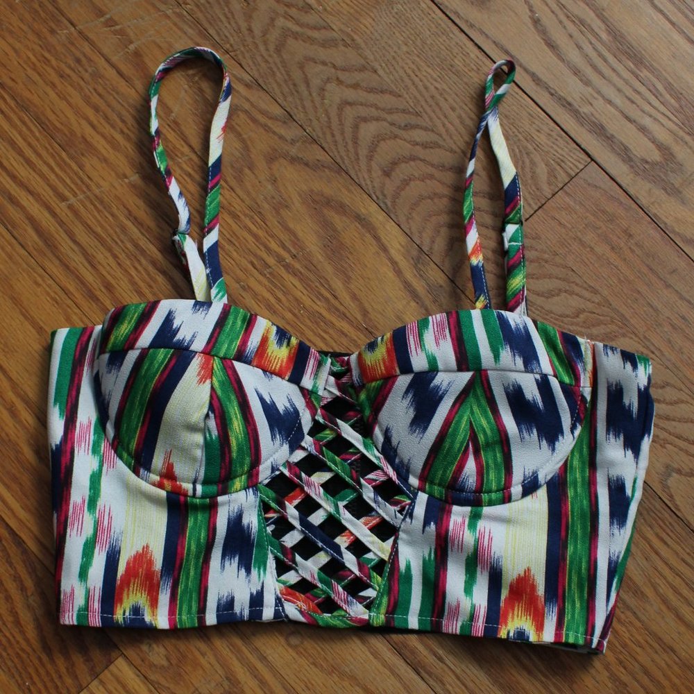 Joyce Colorful Underwire Top